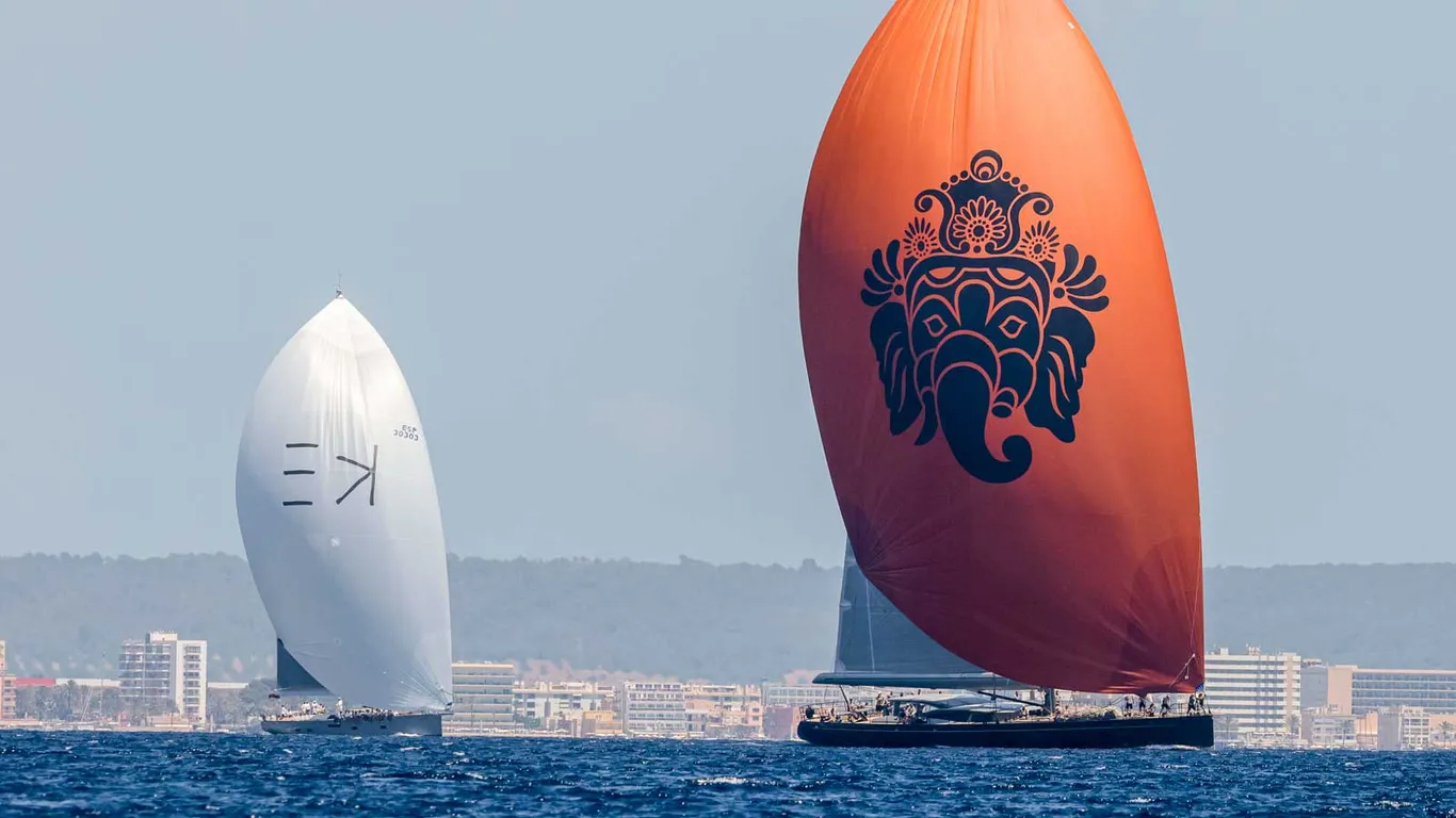 Ganesha leads downwind on Kiboko Tres